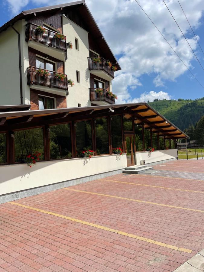 Pensiunea Sky Hub Arieseni Exterior photo